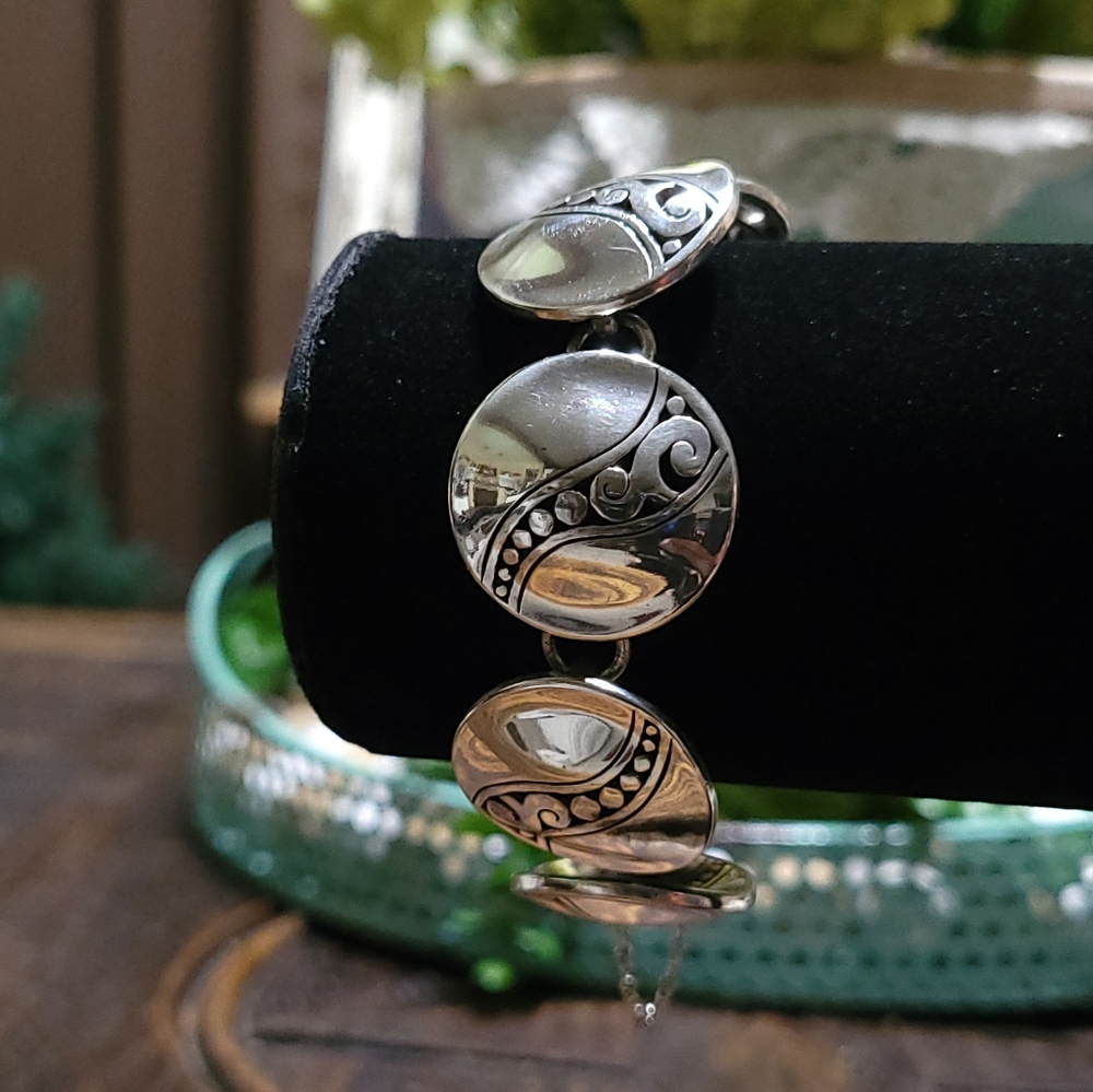 Brighton A La Mode Concave Disk Bracelet